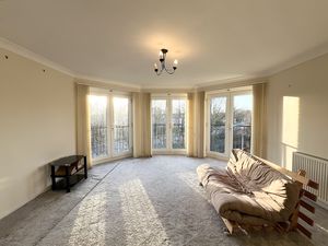 Photo 11- click for photo gallery